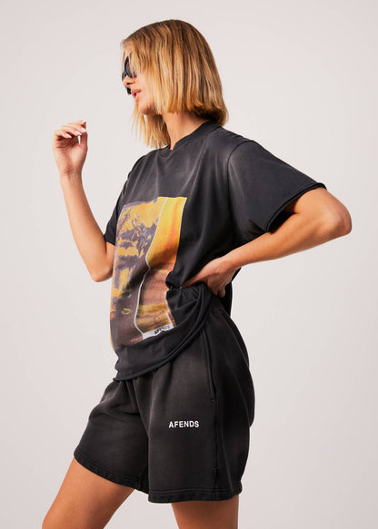 Affend Womens Boulevard - Oversized Graphic T-Shirt - Worn Black