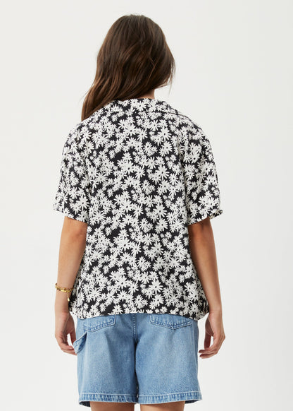 Affend Womens Benny - Short Sleeve Shirt - Black Daisy