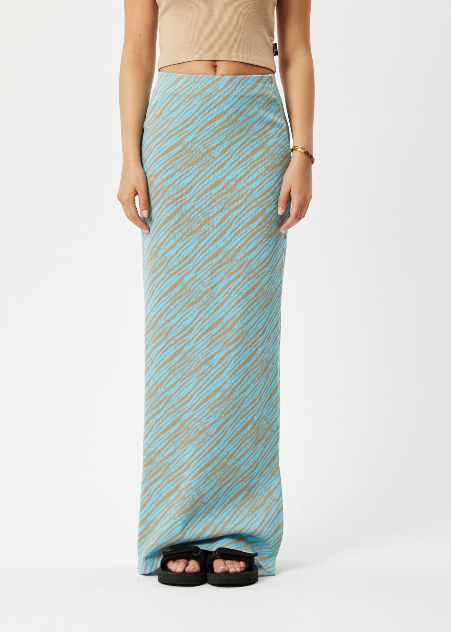 Affend Womens Adi - Ribbed Maxi Skirt - Blue Stripe