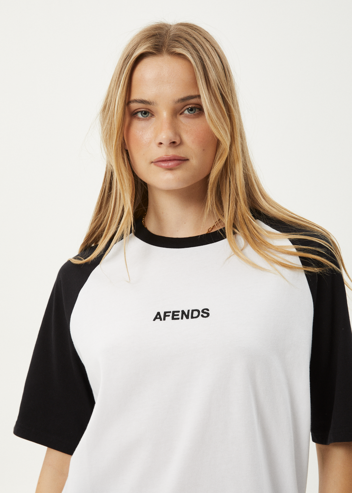 Affend Womens Ryan - Oversized Raglan T-Shirt - Black