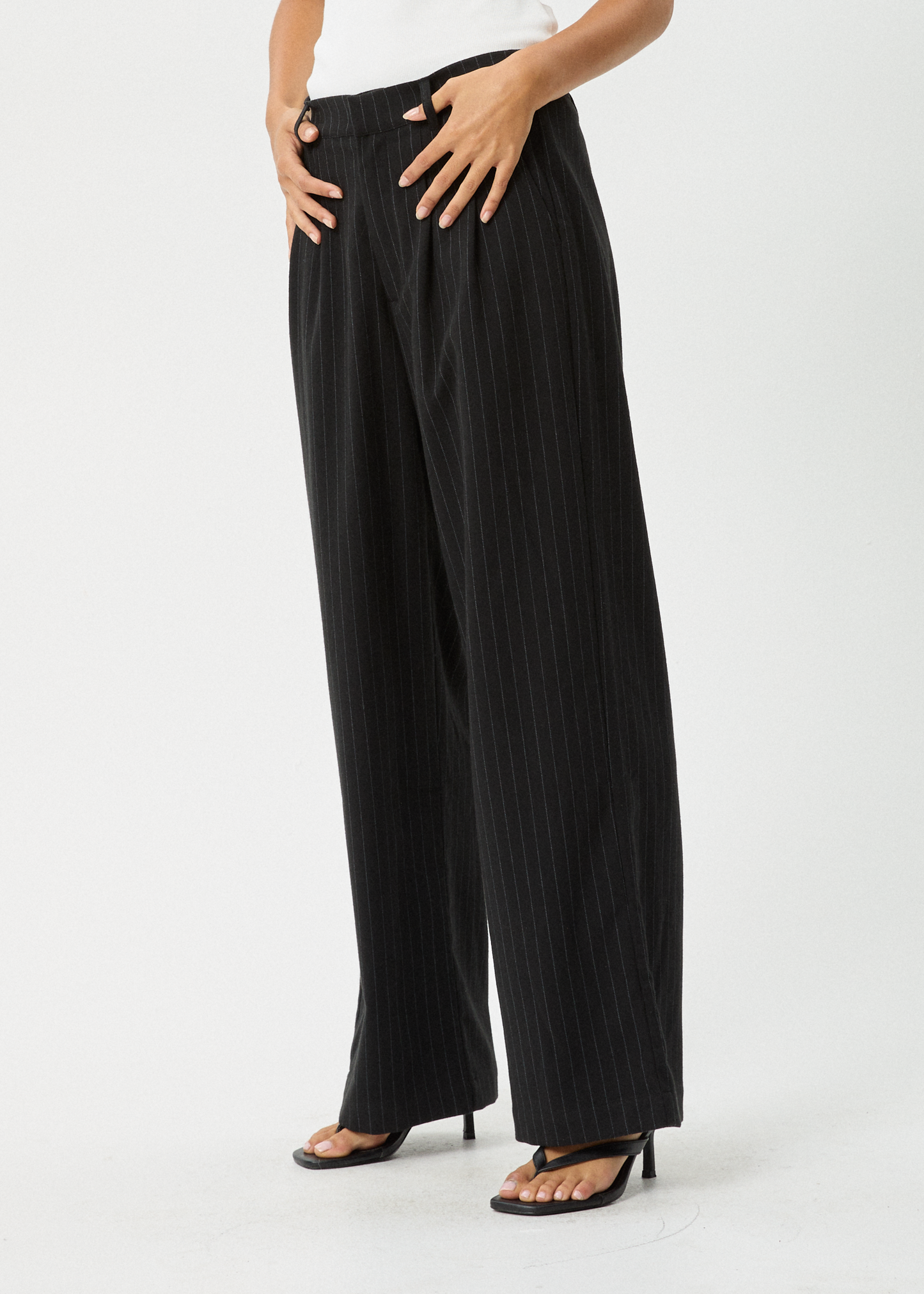 Affend Womens Business - Pleat Trouser - Black