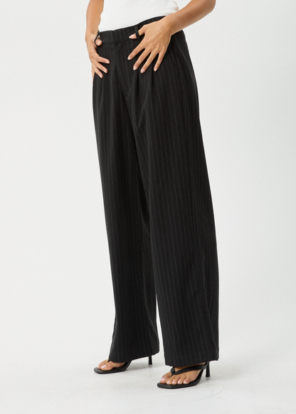 Affend Womens Business - Pleat Trouser - Black