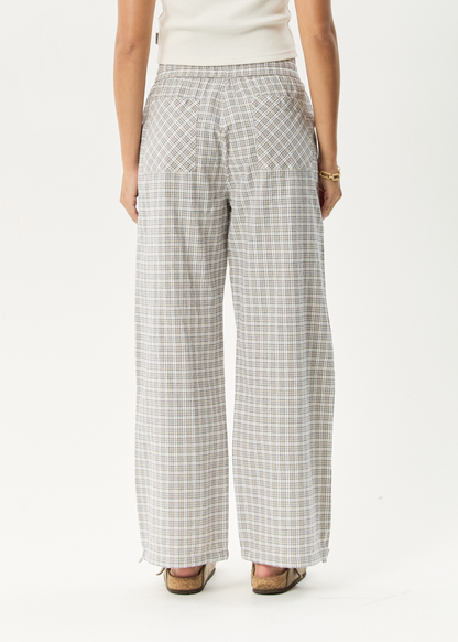 Affend Womens Drew - Seersucker Wide Leg Pant - Taupe Check